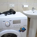 Seaview Penthouse 2 Bedrooms & Private Garage 아파트