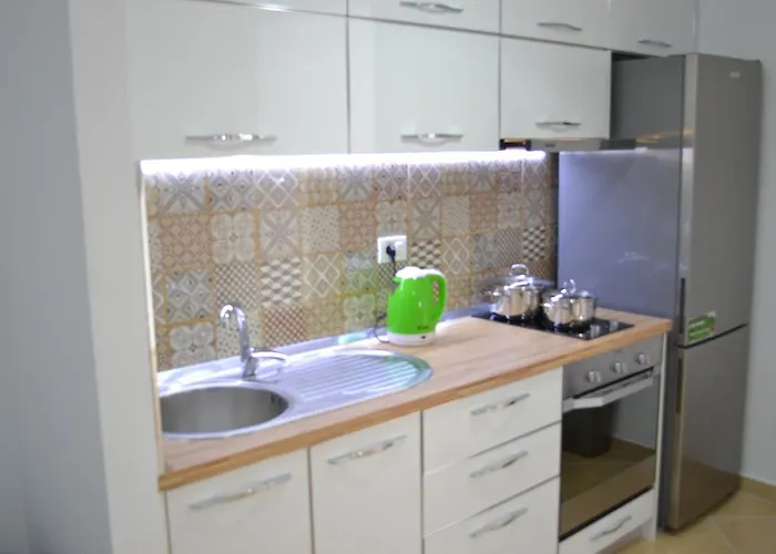 Appartamento Seaview Penthouse 2 Bedrooms & Private Garage *