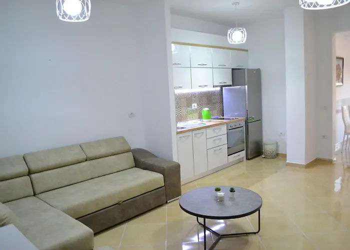 Seaview Penthouse 2 Bedrooms & Private Garage * Vlorë